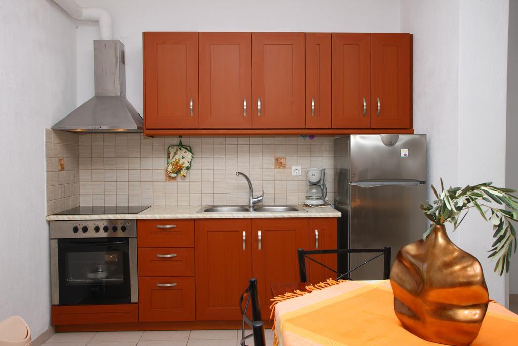 סקופלוס טאון Remvi Apartments מראה חיצוני תמונה